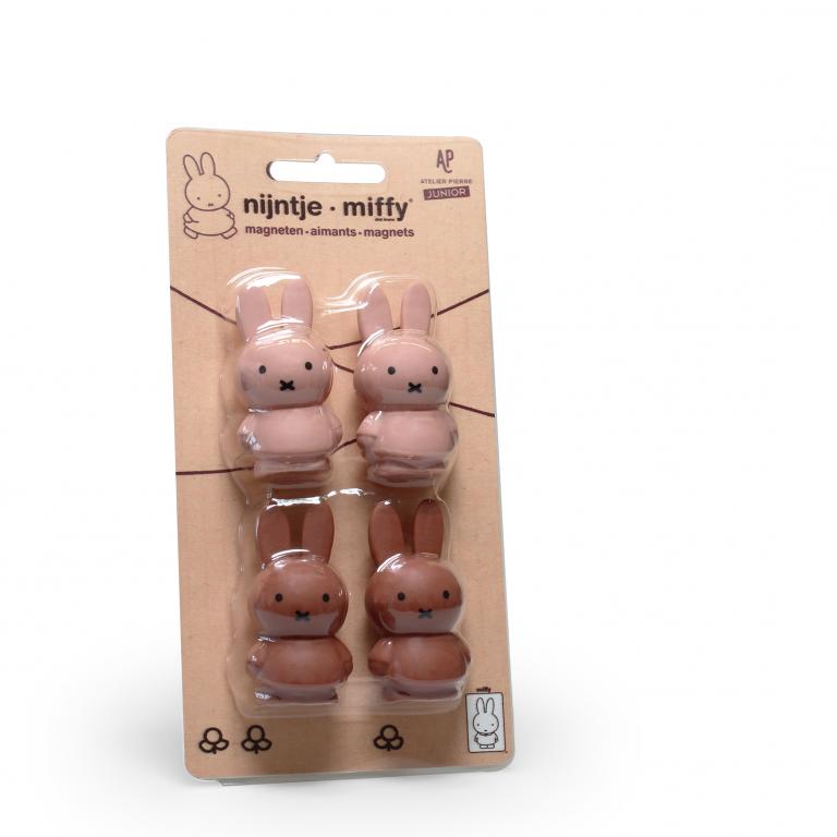 Set de 4 Imanes Miffy - Medidas 5 Cm - Altura 4,6 cm - 2,5 cm de Diámetro