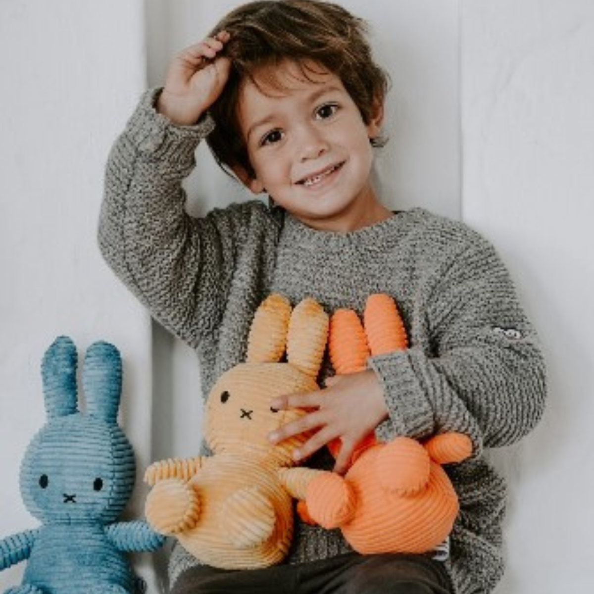 Peluche Miffy Eco Corduroy 23 cm - 9"