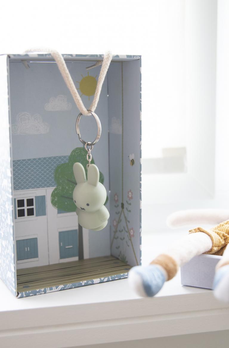 Llavero Miffy  - Altura 6,2 cm y 3,2 cm de diámetro