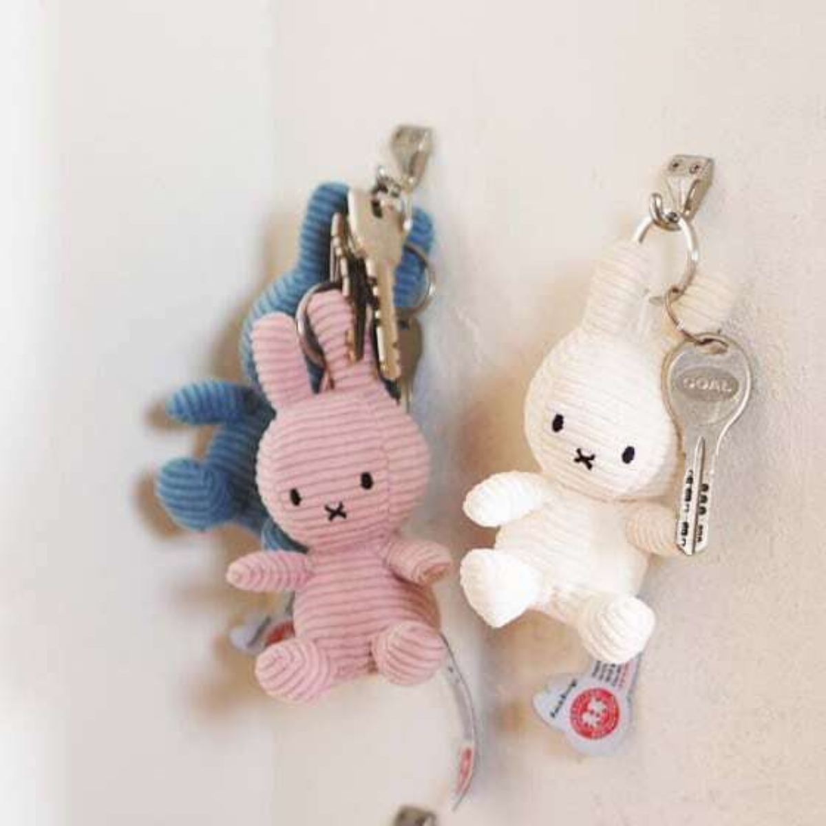 Peluche y llavero Miffy  Keychain ECO Corduroy 10 cm- 4"